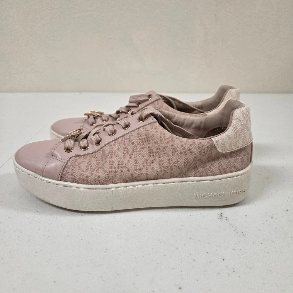 Michael Kors Poppy Soft Pink Monogram Platform Sneakers Womens 6.5M LS22F‎
